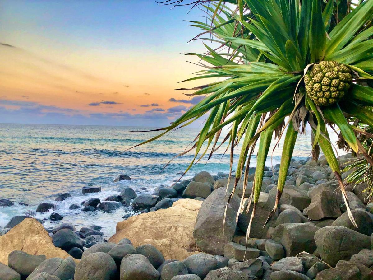 Hideaway Noosa Men Only Beach Resort Peregian Beach Bagian luar foto
