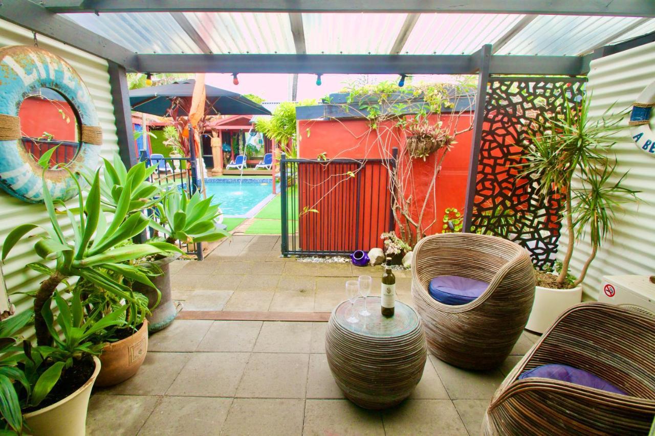 Hideaway Noosa Men Only Beach Resort Peregian Beach Bagian luar foto
