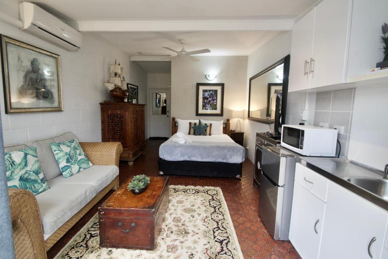 Hideaway Noosa Men Only Beach Resort Peregian Beach Bagian luar foto