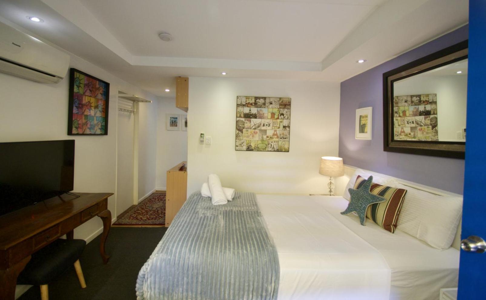 Hideaway Noosa Men Only Beach Resort Peregian Beach Bagian luar foto