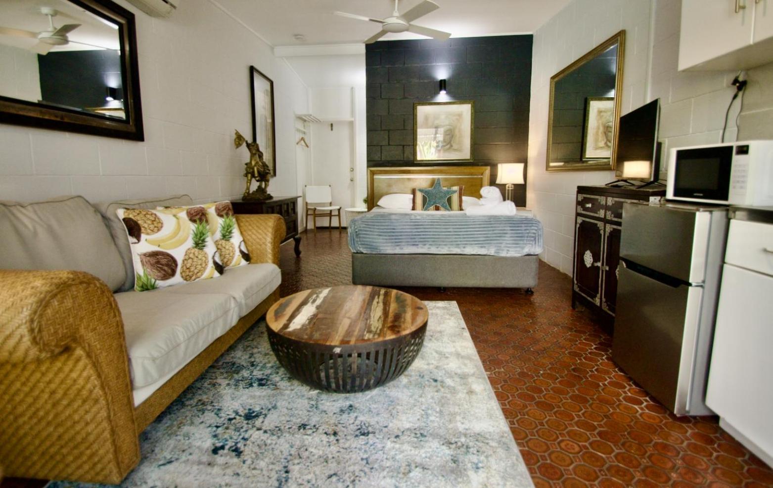 Hideaway Noosa Men Only Beach Resort Peregian Beach Bagian luar foto